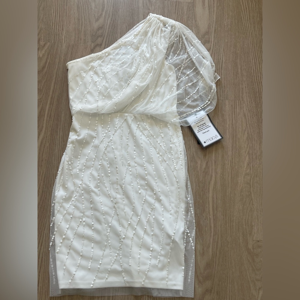 Adrianna Papell one shoulder white sequin Dress size 4